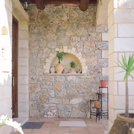 Maria's Serene Countryside Retreat Будинок відпочинку Ханья (Крит)