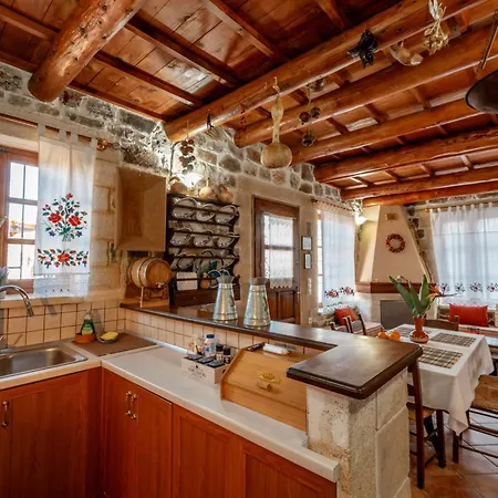 Maria's Serene Countryside Retreat 度假居