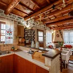 Maria's Serene Countryside Retreat Holiday home